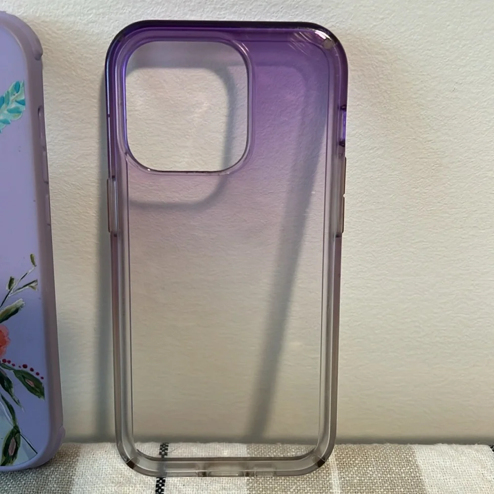 Casetify Boho Duck and Speck iPhone 14 Pro cases - Picture 3 of 5